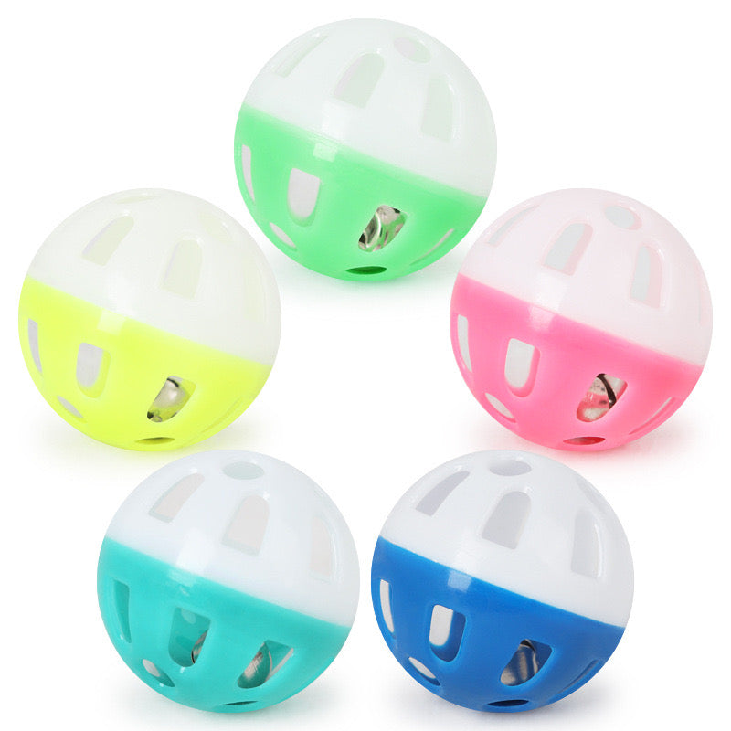 Plastic Ball With Bell 2PC
