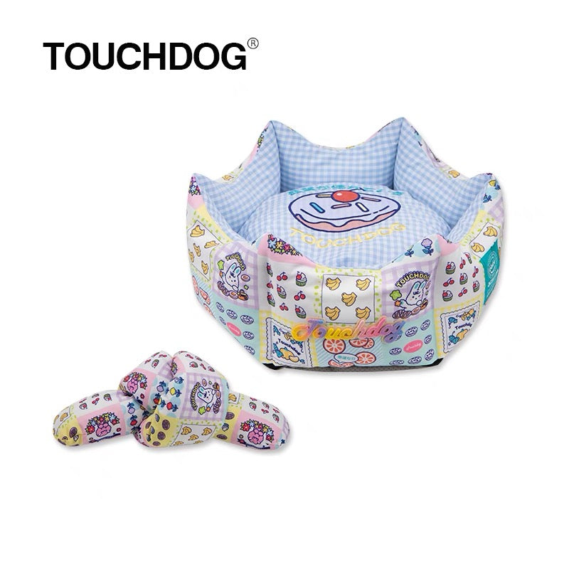 Touchdog Vanilla Crown Bed