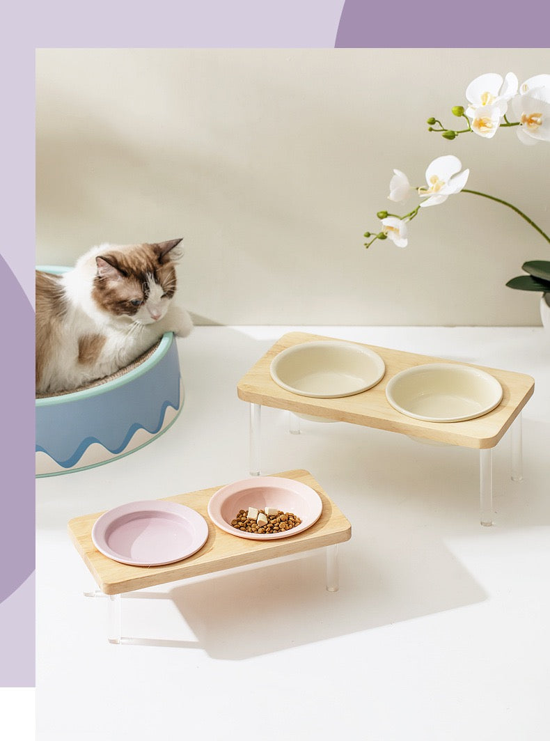 Hat-Shaped Bowl Set With Wooden Base