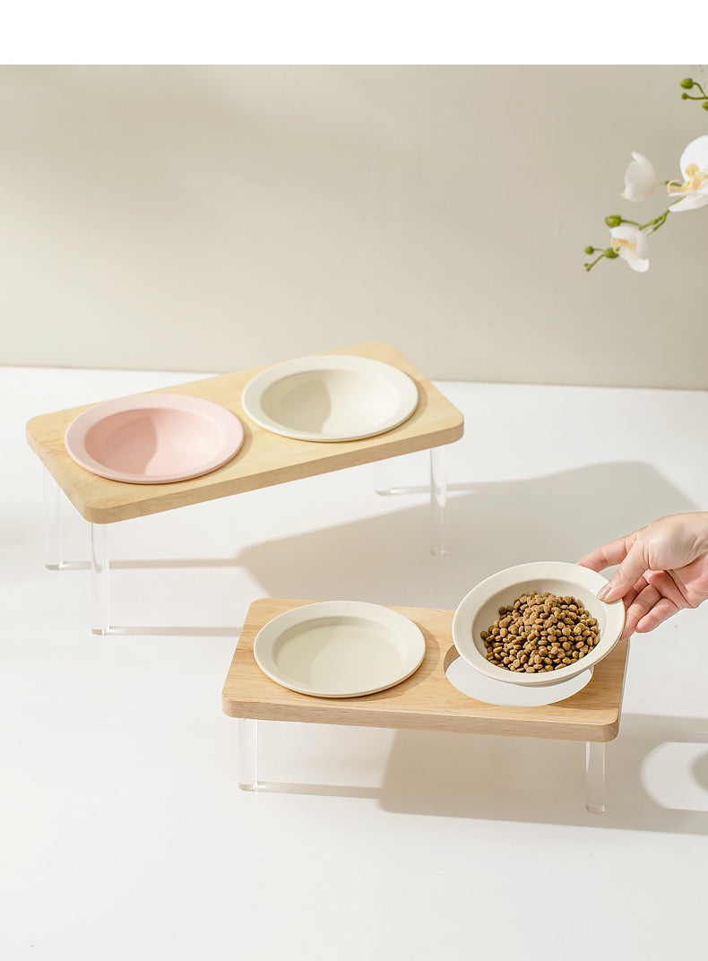 Hat-Shaped Bowl Set With Wooden Base