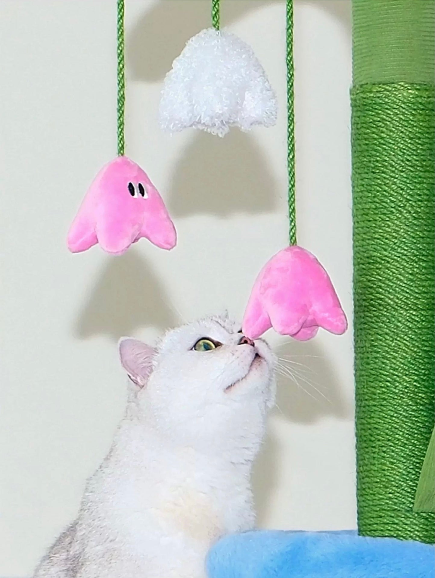 Lily of the Valley Potted Scratching Post
