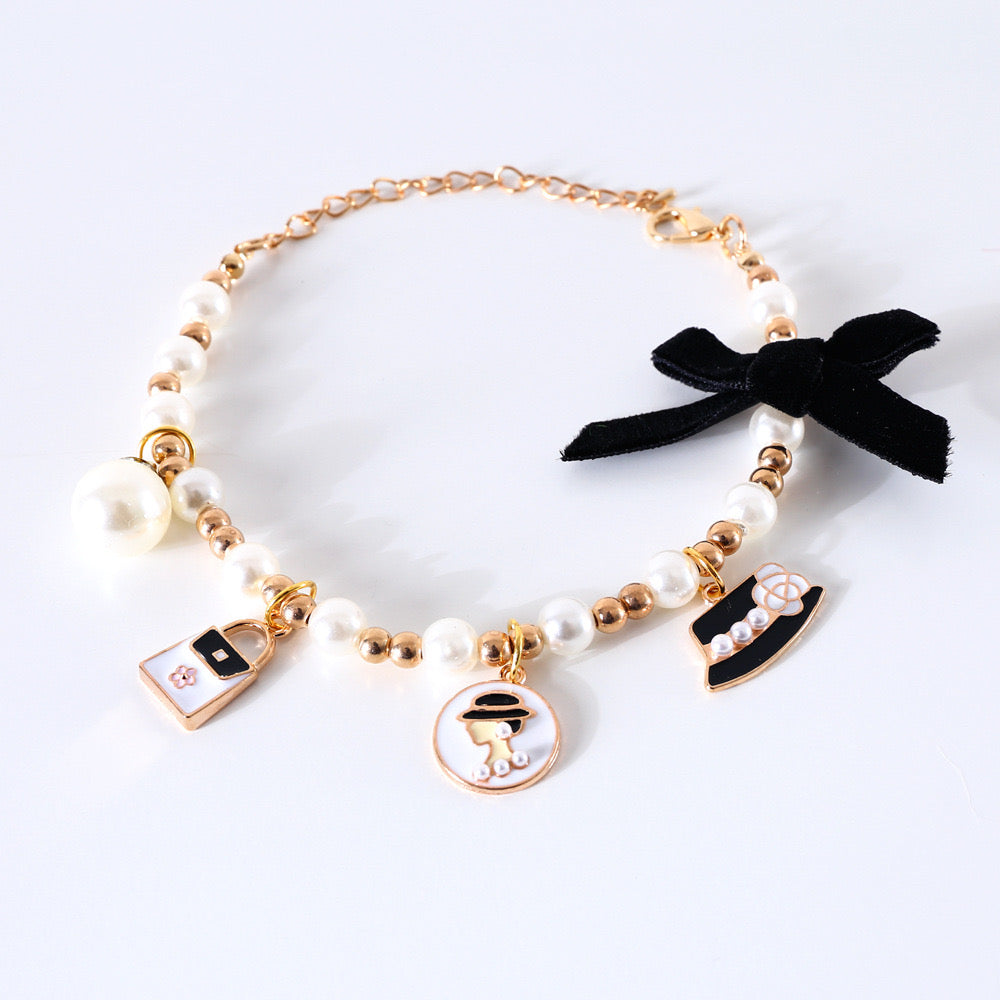 Black Purse Pearl Necklace