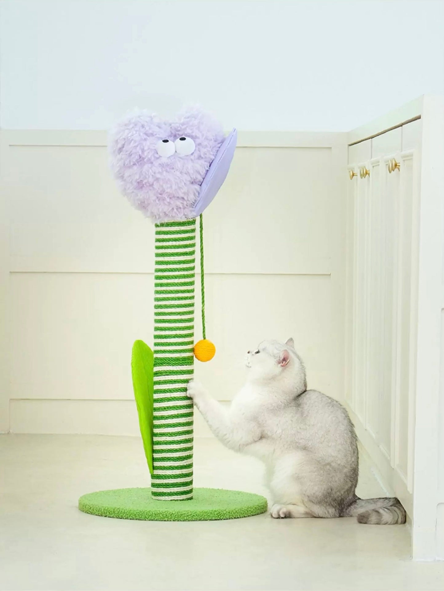 ZEZE Tulip Scratching Pillar