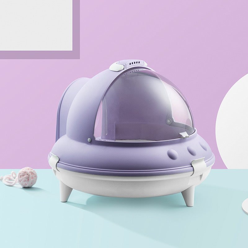 Spaceship Cat Litter Box