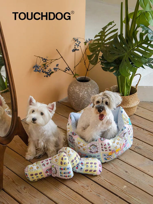 Touchdog Vanilla Crown Bed