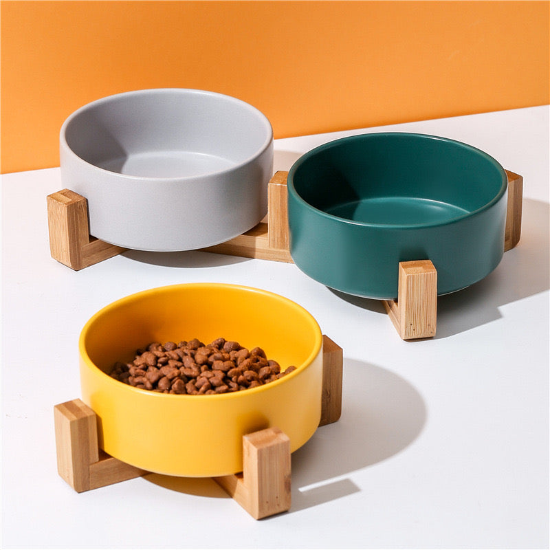 Ceramics Bowl with Bamboo Stand