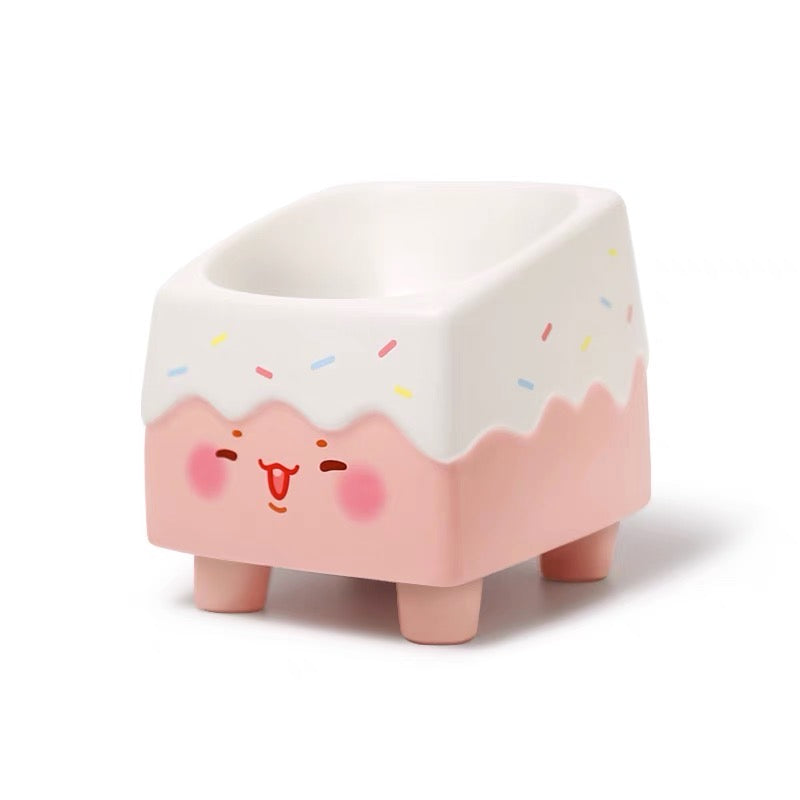 NG Cream Cake Cat Bowl